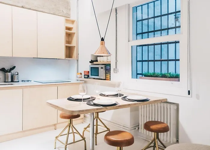 Kaia By People * 毕尔巴鄂